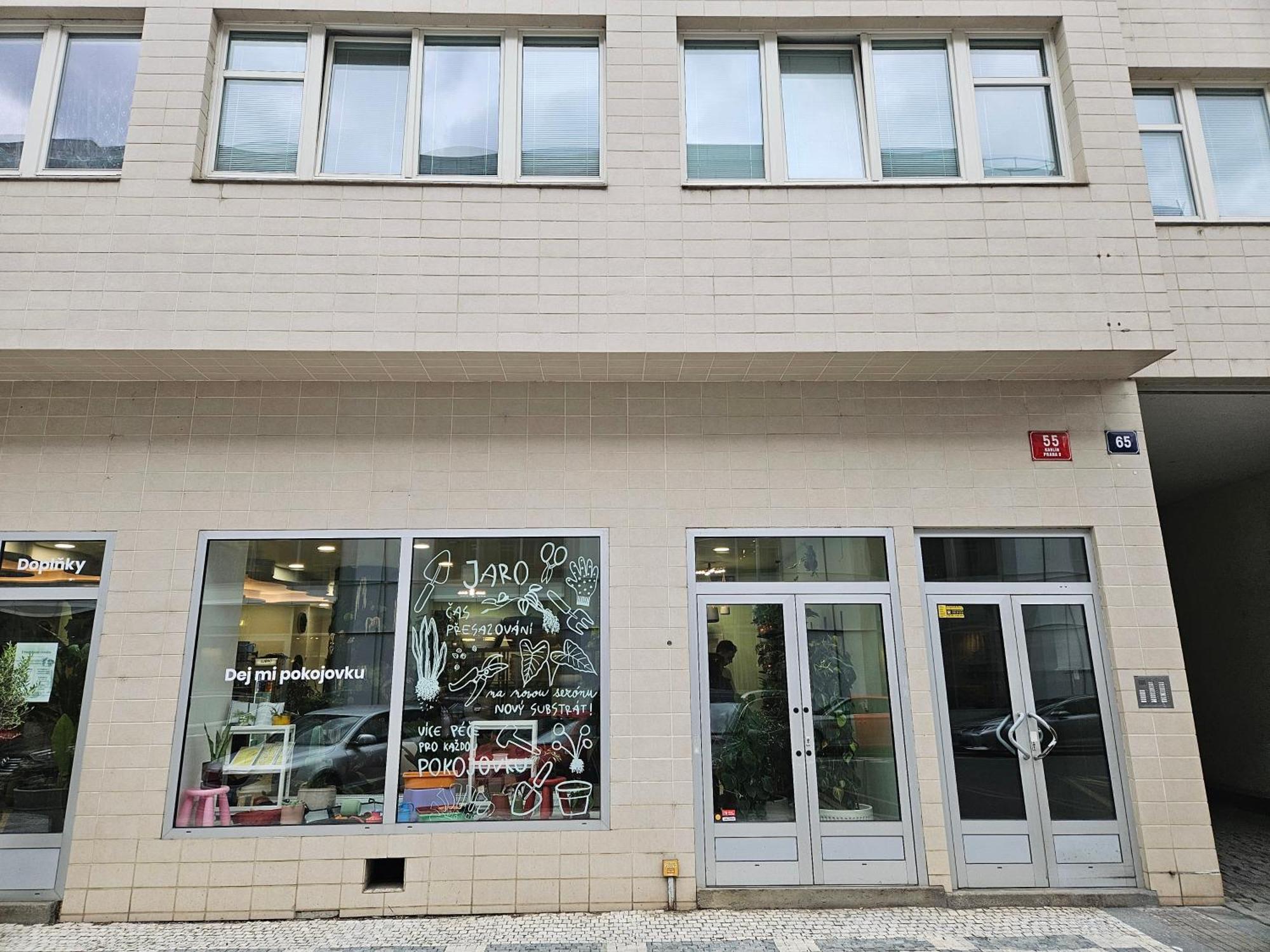 Top Floor Studio With Terrace Praga Zewnętrze zdjęcie